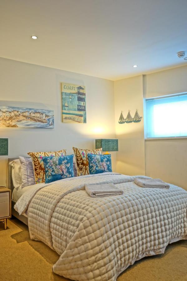Beach On The Doorstep Meridian Tower Marina Swansea Apartman Kültér fotó