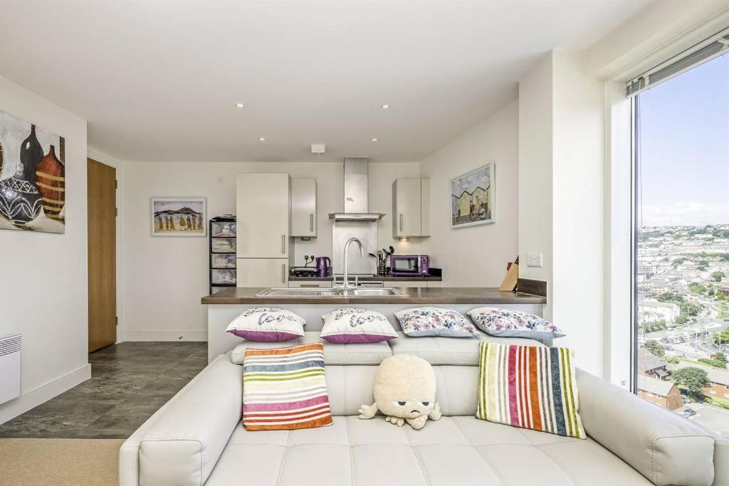Beach On The Doorstep Meridian Tower Marina Swansea Apartman Kültér fotó