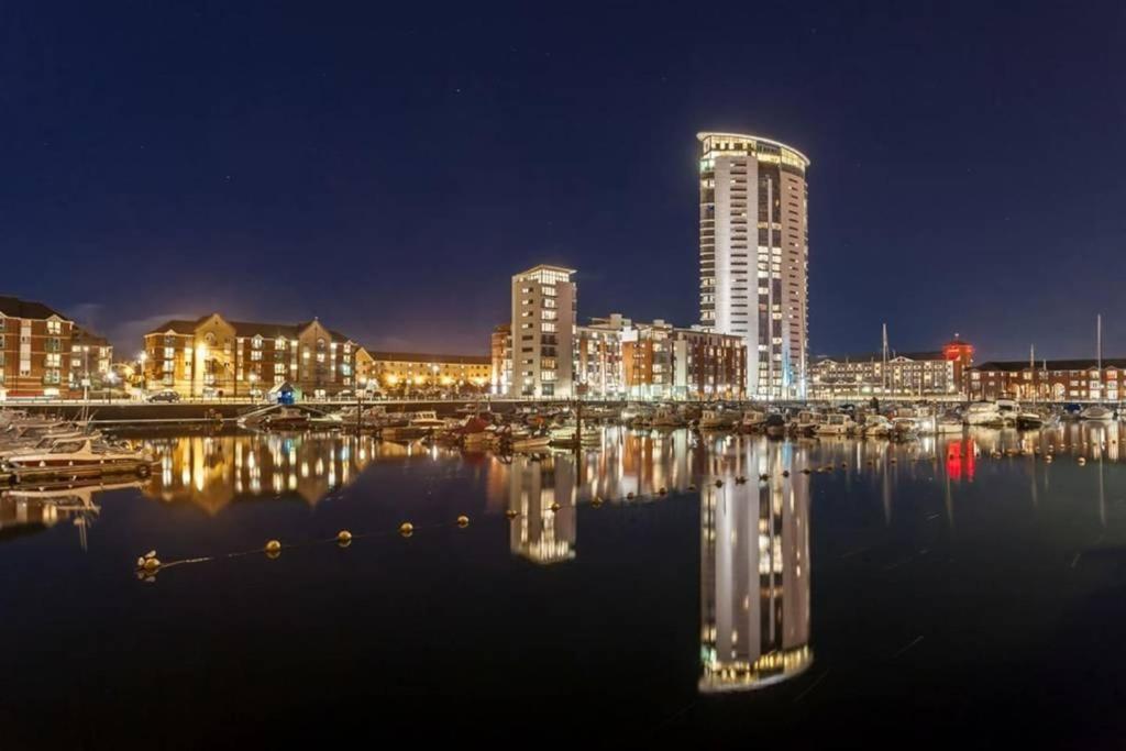 Beach On The Doorstep Meridian Tower Marina Swansea Apartman Kültér fotó